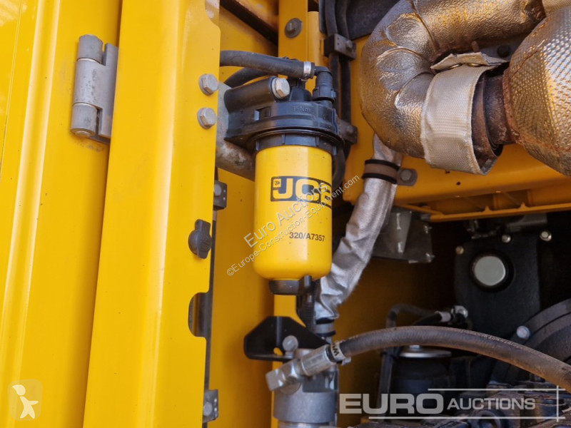 جرافة JCB 220X LC