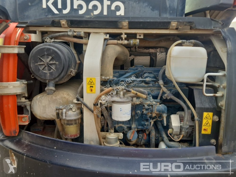 Escavadora Kubota U48-4