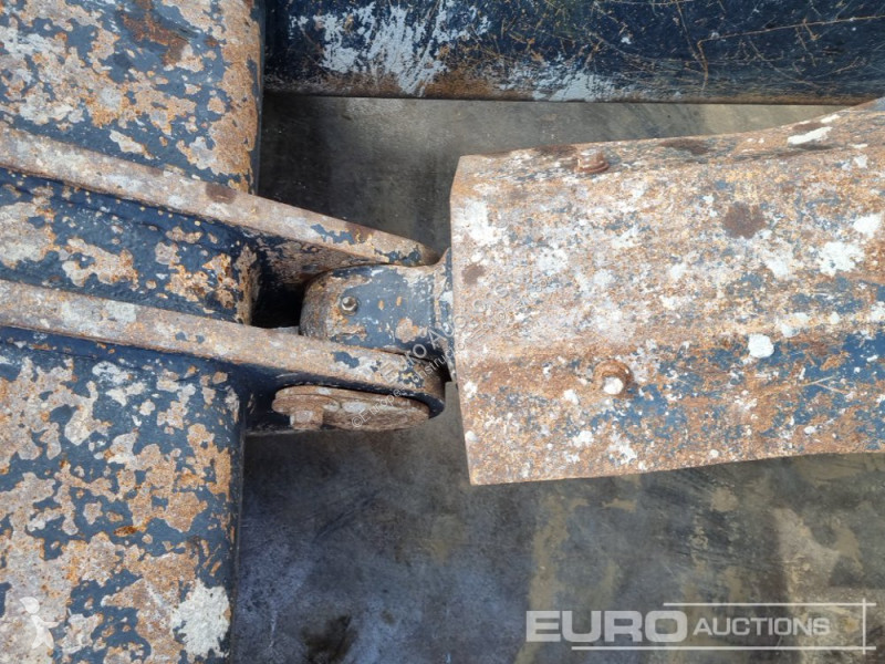 Escavatore Kubota KX080-4A