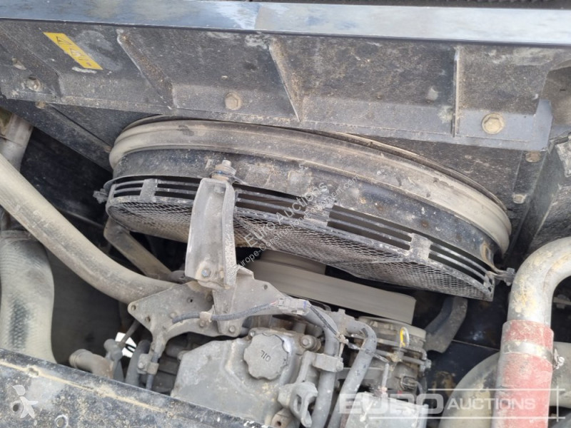 Escavadora Case CX370D