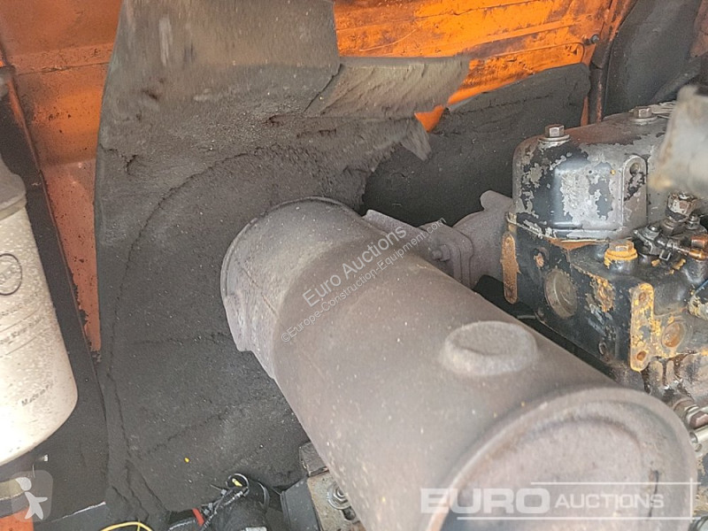 Escavadora Doosan DH35