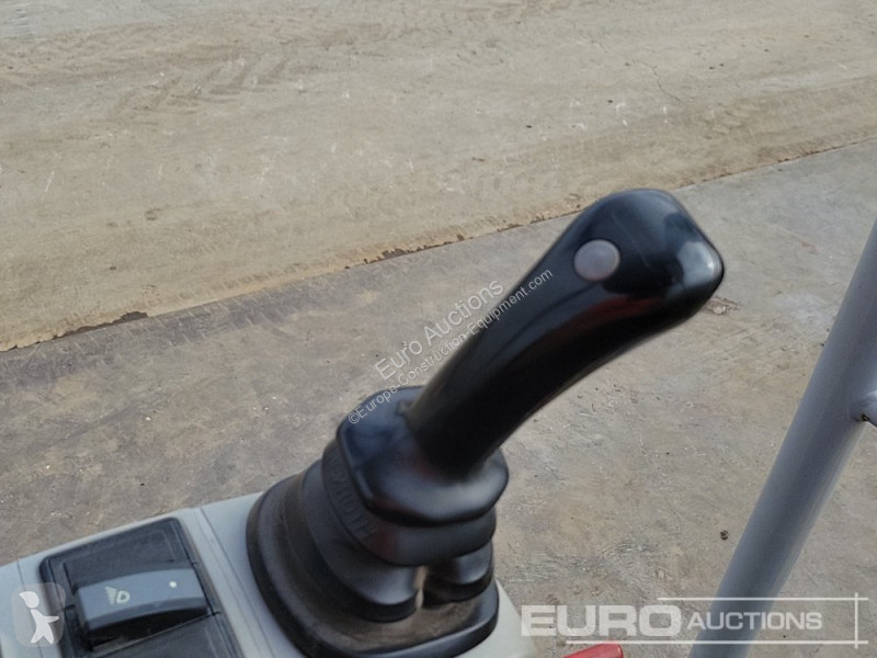 Escavadora  EZ17