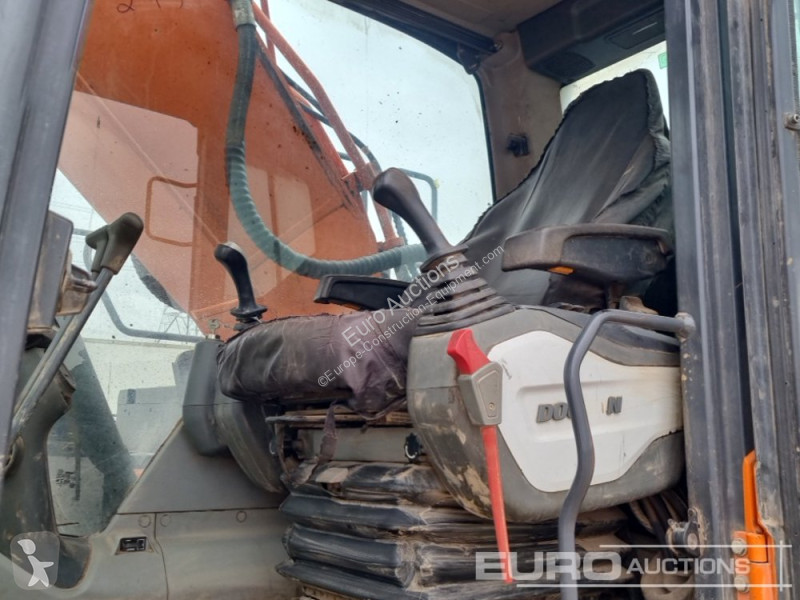 جرافة Doosan -5