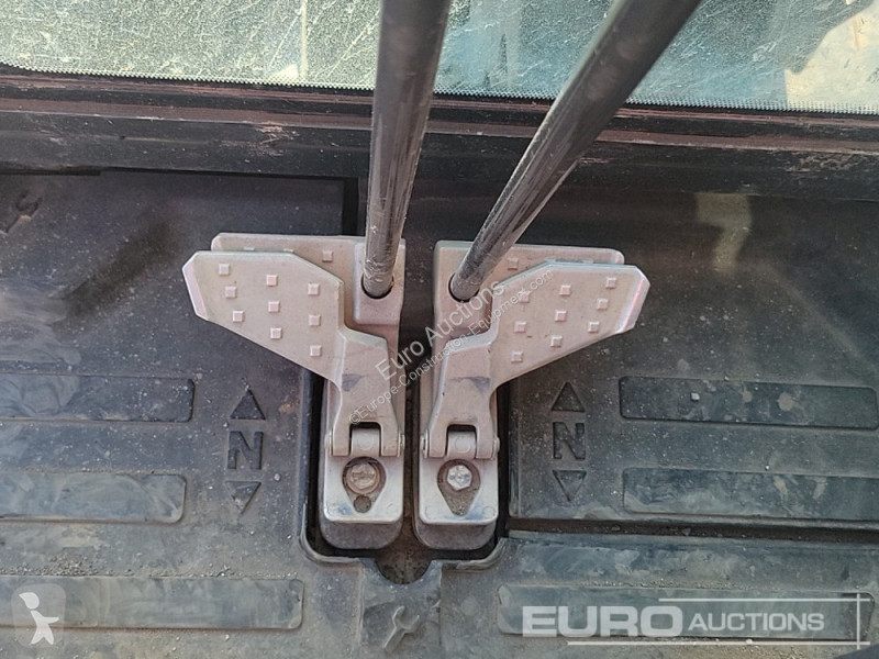 Escavadora Bobcat