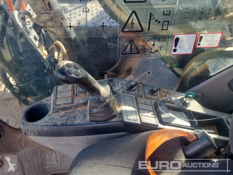 Excavator Volvo EC200EL
