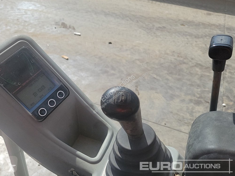 Graafmachine Takeuchi TB216