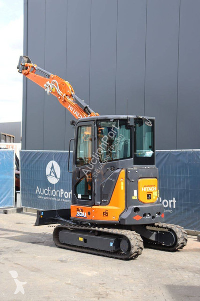 Escavadora Hitachi ZX33U-6 CLR