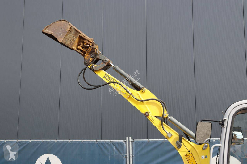 Excavator Neuson 1404
