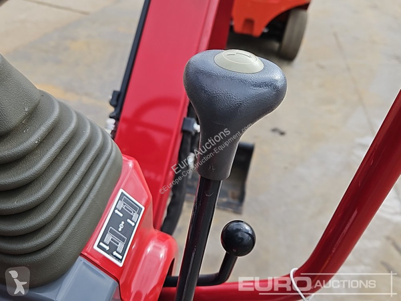 Escavatore Yanmar SV08-1C