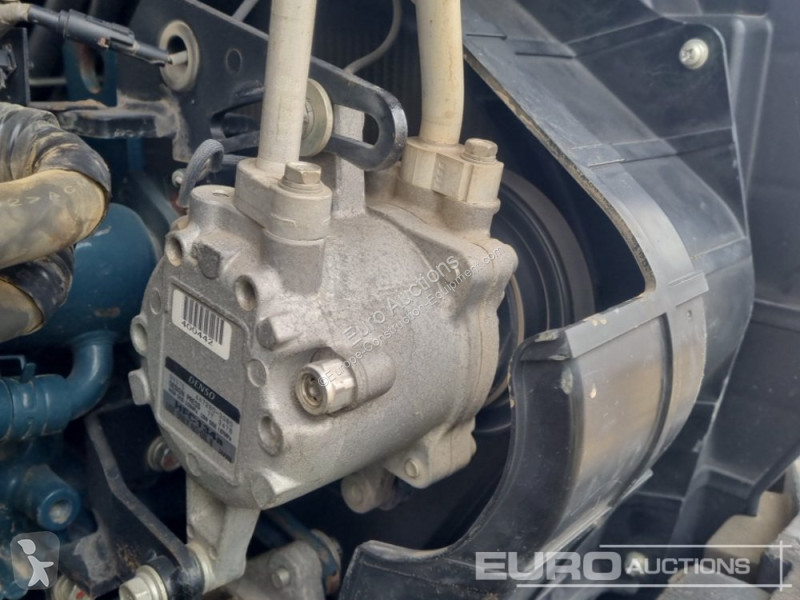Escavatore Kubota KX080-4