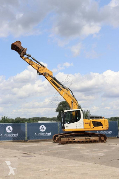 Escavatore Liebherr R922