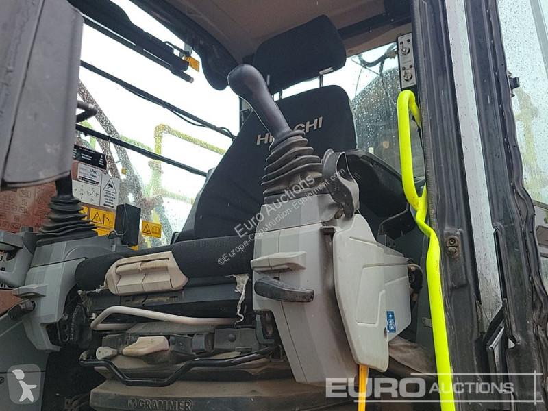 Graafmachine Hitachi -7