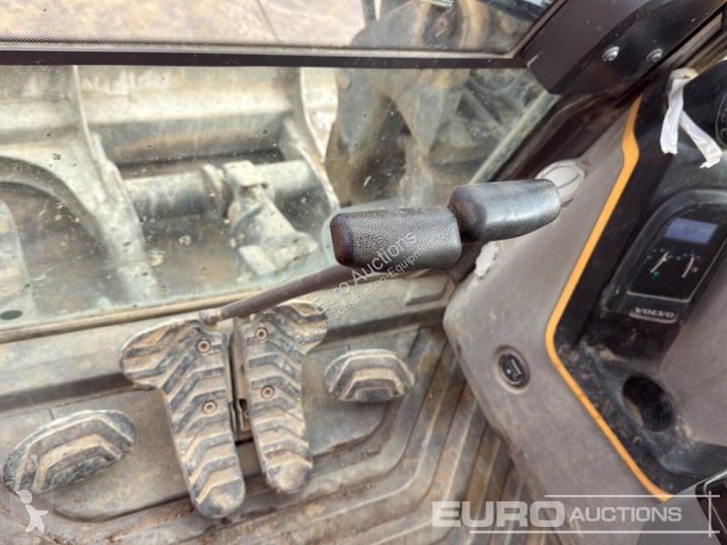 Excavator Volvo D