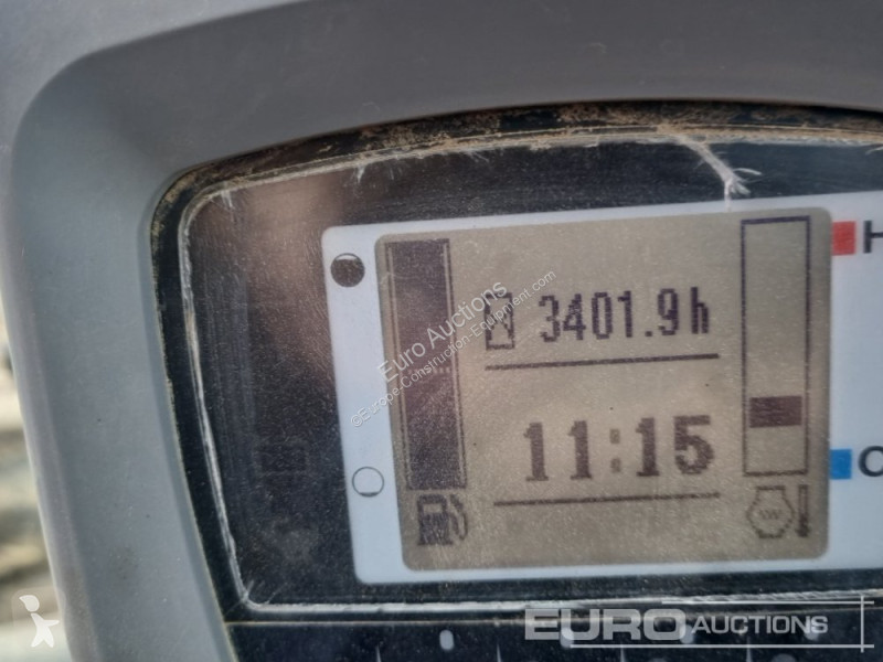 Lopatový nakládač Kubota U55-4
