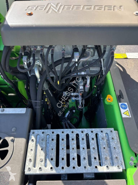 جرافة Sennebogen 821 M - 821 E - E - 818 - 825