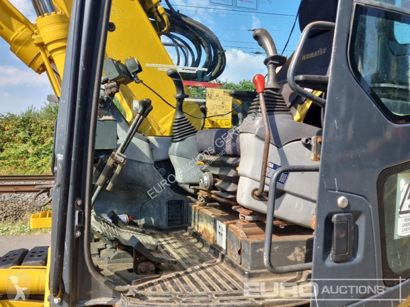 جرافة Komatsu PC138US-2E1