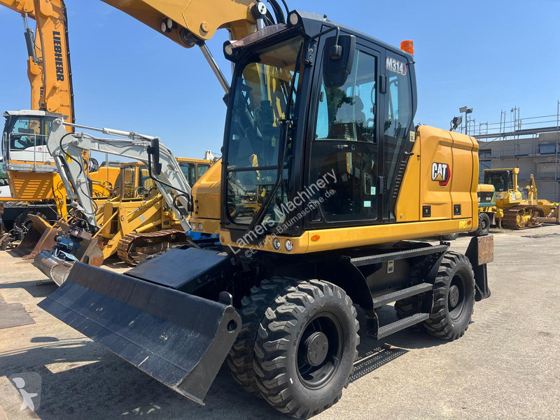 جرافة Caterpillar next gen