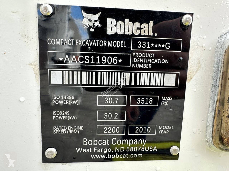 Lopatový nakládač Bobcat