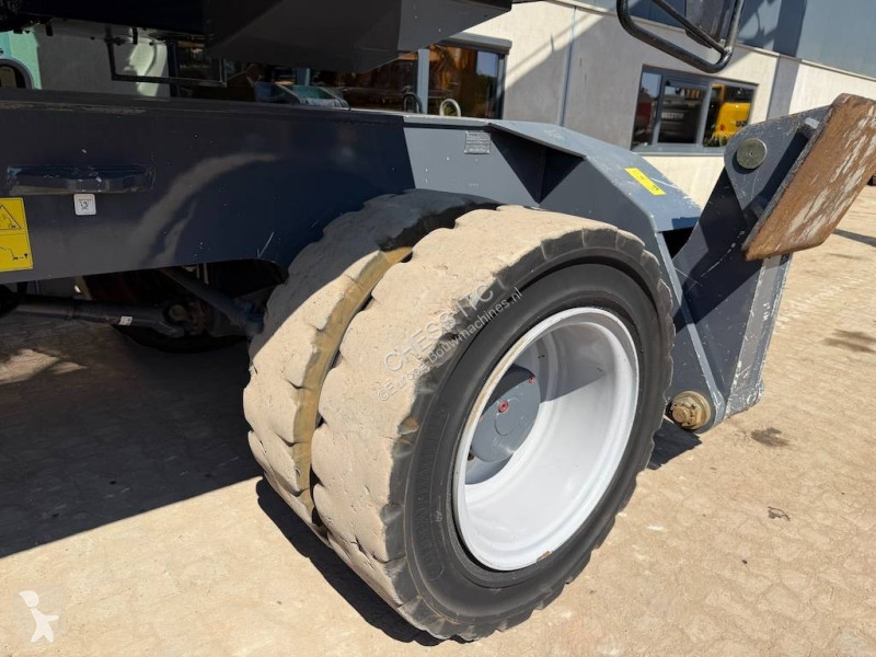 Skovl Fuchs MHL360F
