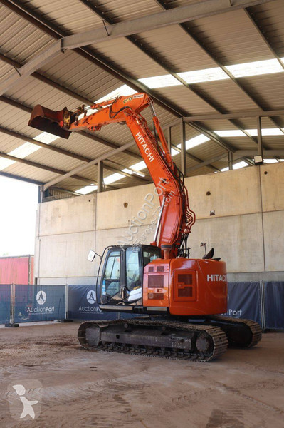 Excavator Hitachi ZAXIS 225USLC-5B