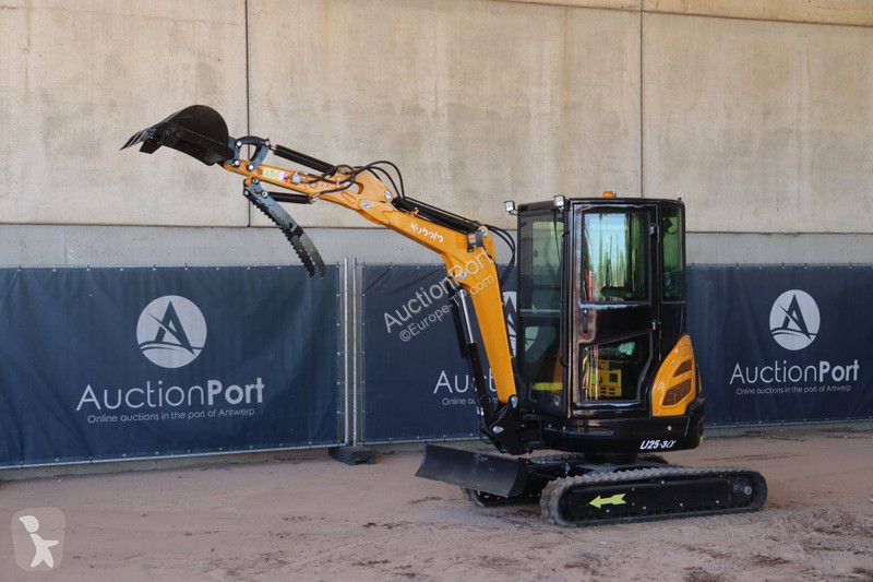 Captok 30C excavator