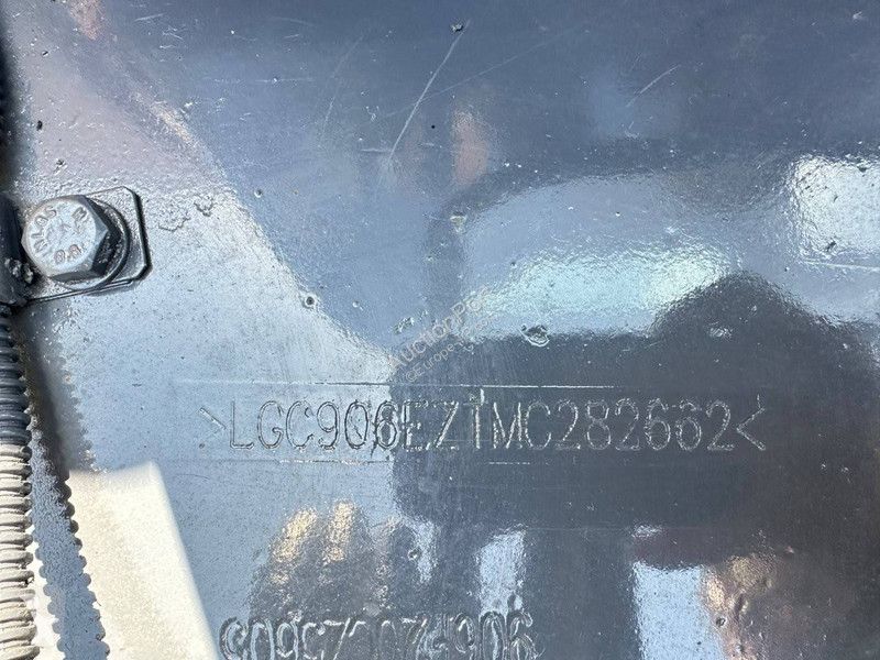 Escavadora LiuGong CLG906E