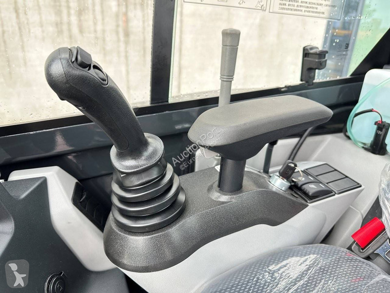 Escavadora LiuGong 9027 FZTS