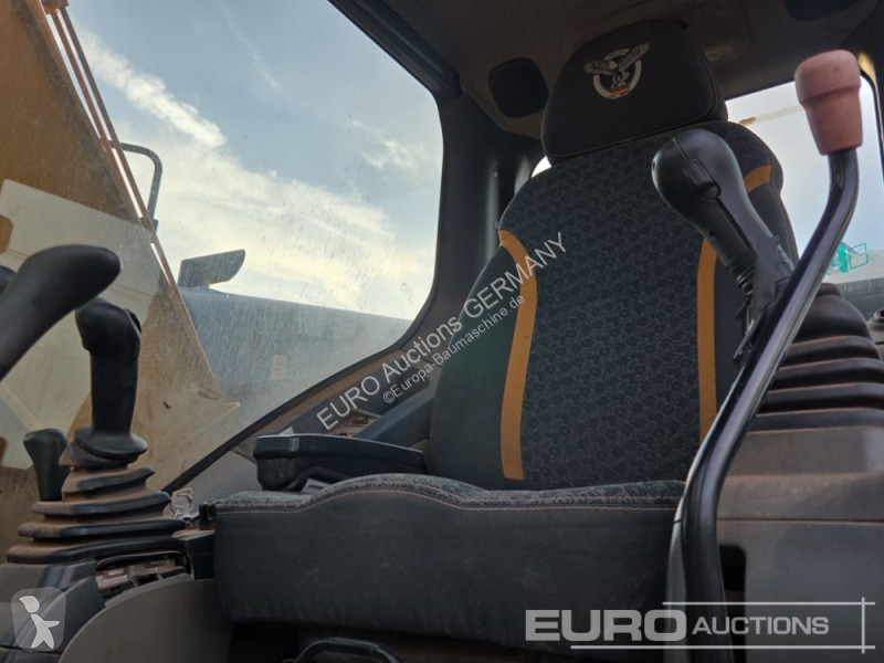 Skovel Case CX245D SR