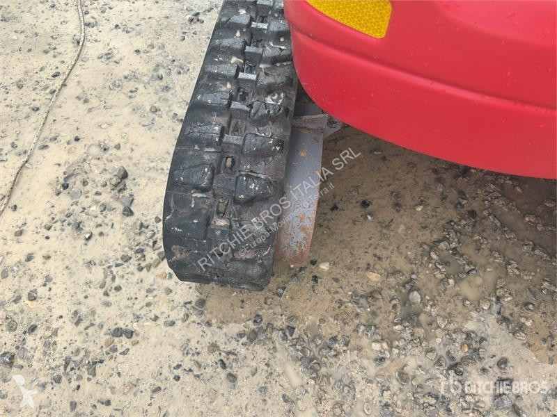 Экскаватор Takeuchi TB210R Mini Excavator