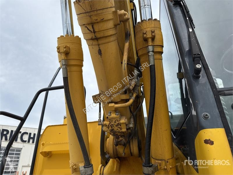 Escavadora Komatsu Wheel Excavator