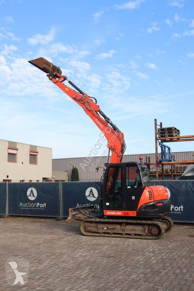 Excavadora Kubota KX080-4a2