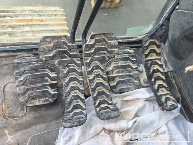 Skovel Hyundai ROBEX 300LC-9