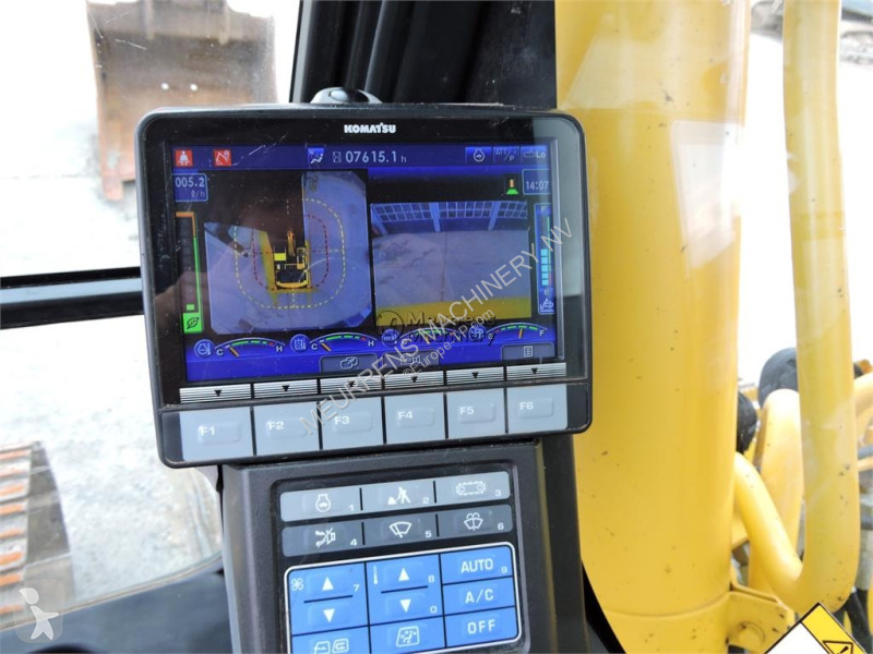 Skovel Komatsu HB215LC / PC210