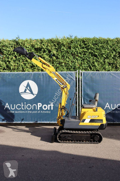 Skovel Yanmar B07