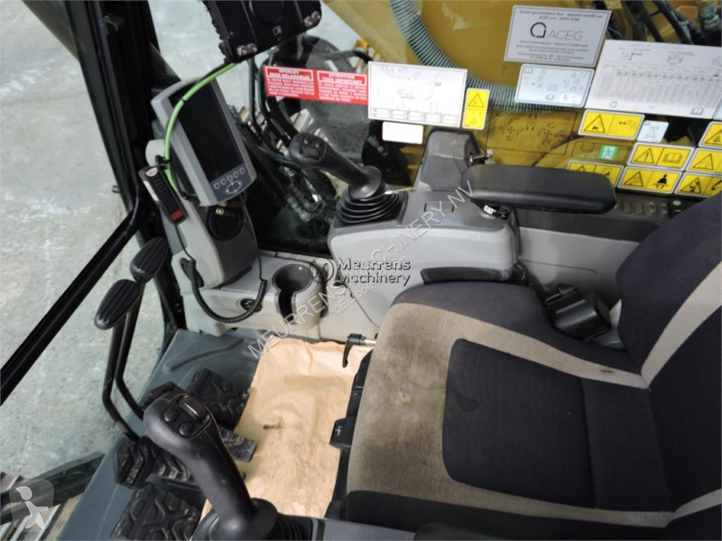 Pelle Caterpillar 330 F