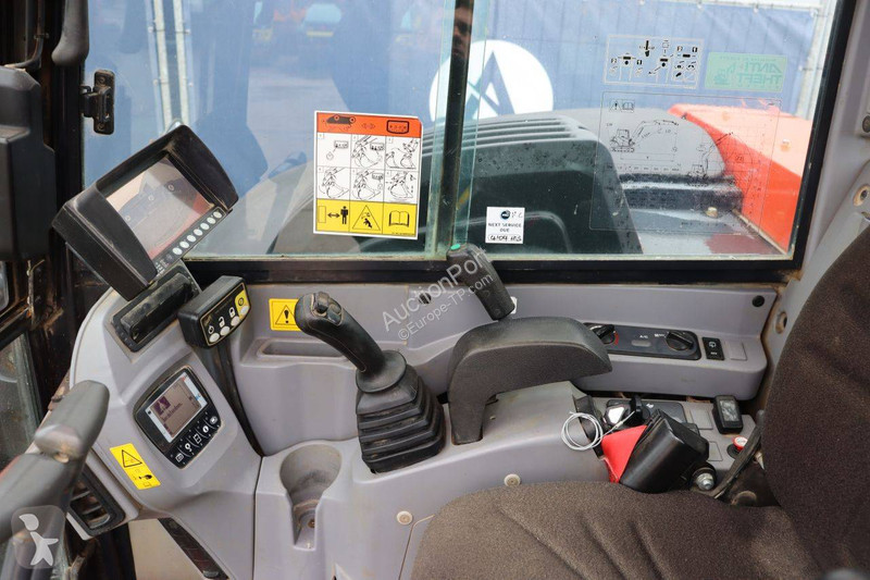 Pelle Kubota KX080-4a2