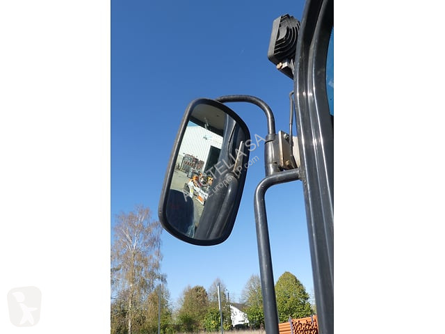 جرافة Yanmar VIO23-6