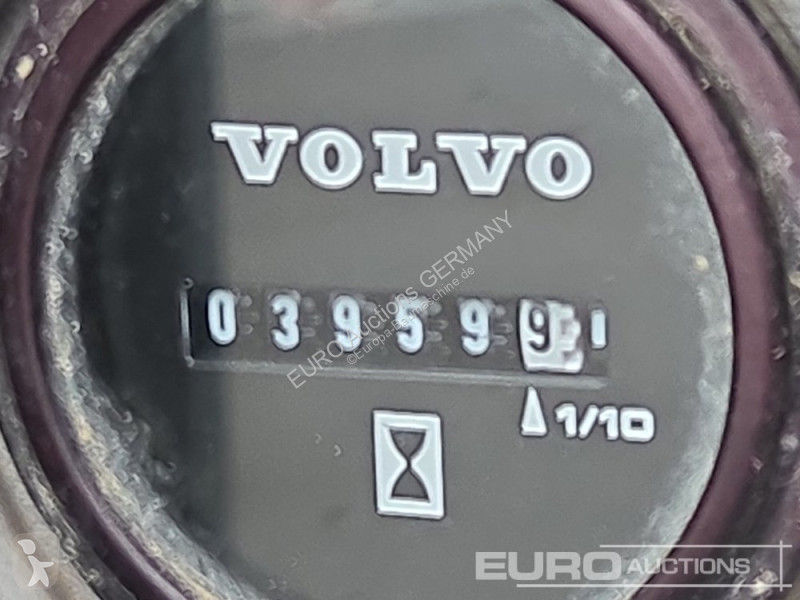 Багер Volvo EW60E