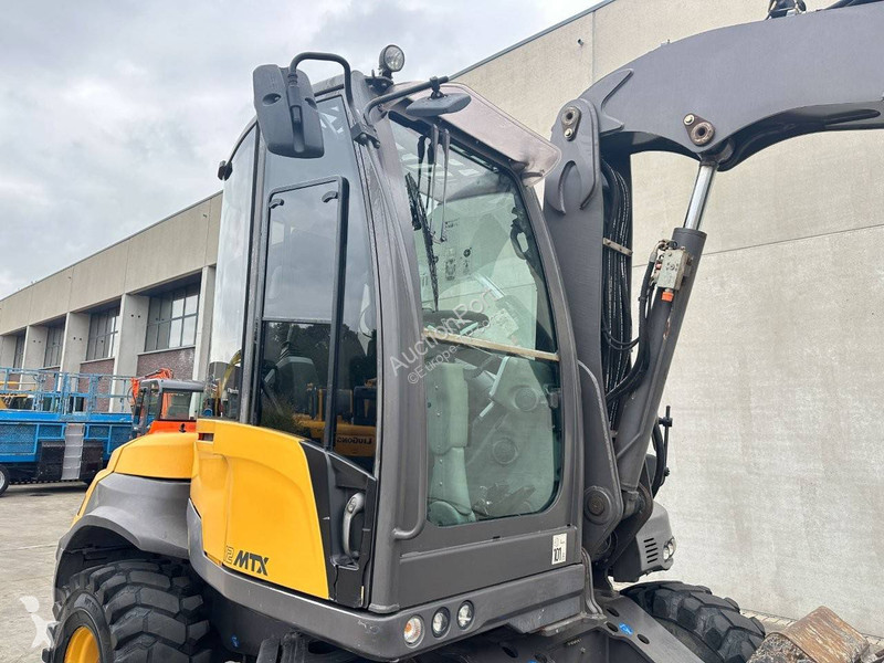 Graafmachine Mecalac