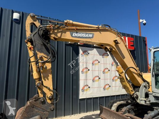 Escavadora Doosan
