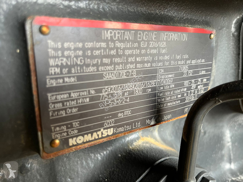 Lopatový nakládač Komatsu -11E0 - CE certified