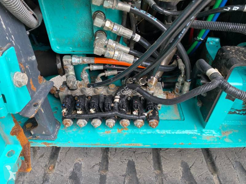 Escavadora Kobelco SK85 MSR-3E / Certificat CE...