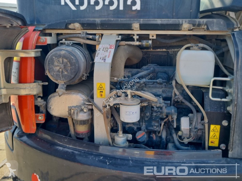 Escavadora Kubota U48-4