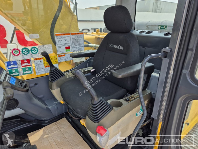 Excavator Komatsu PC220LC-8N1