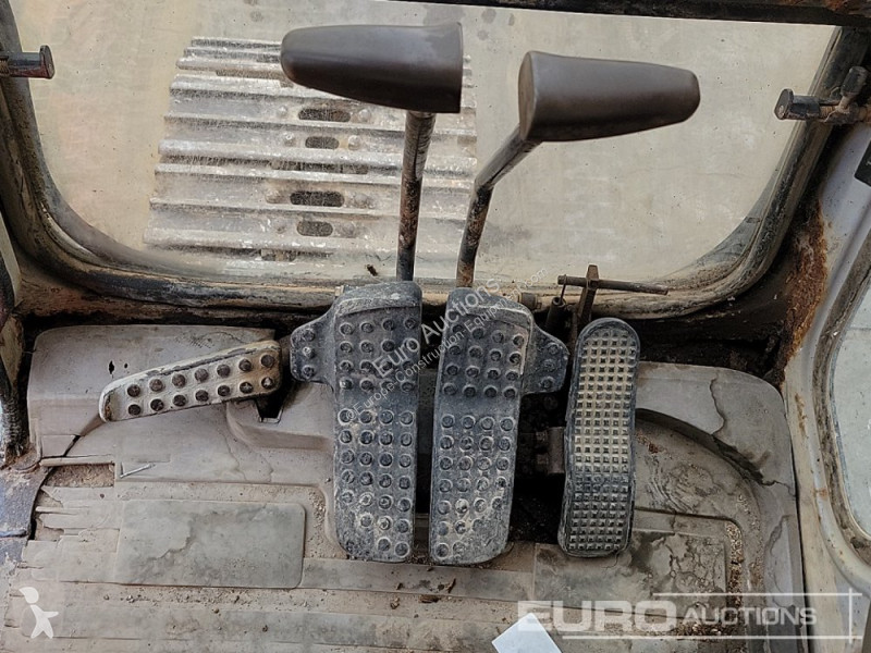 جرافة Hitachi 0-2