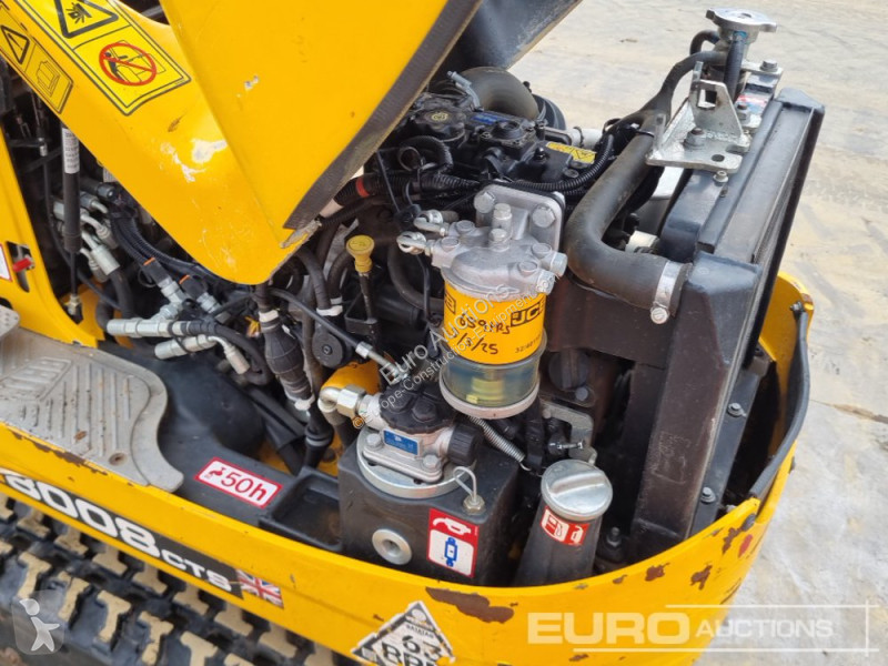 جرافة JCB