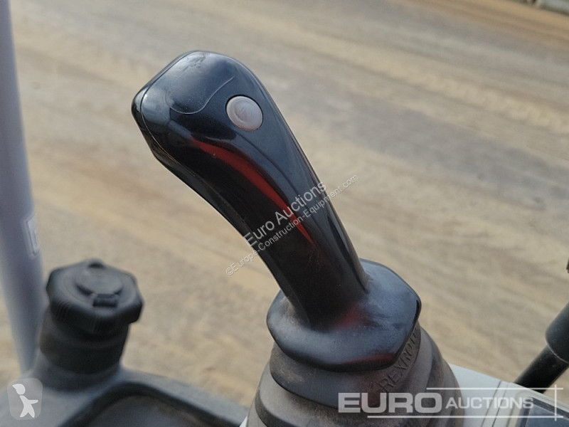 Escavadora  EZ17