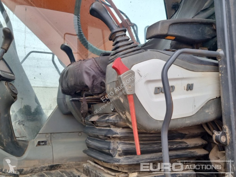 جرافة Doosan -5