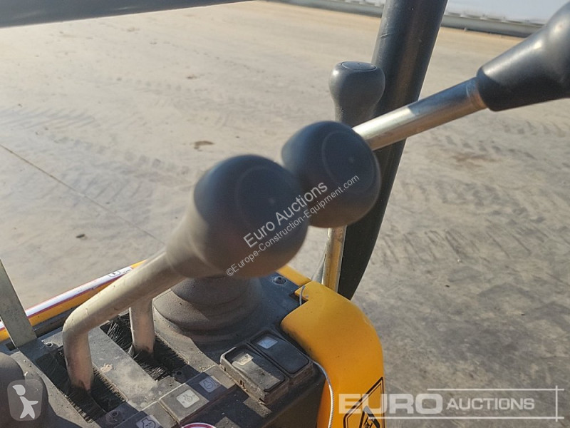 جرافة JCB CT