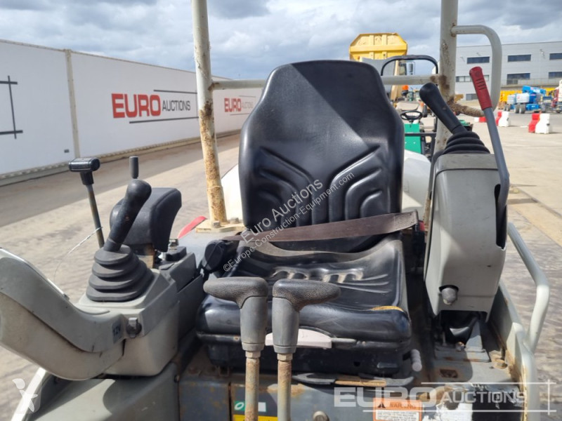 Graafmachine Takeuchi TB216